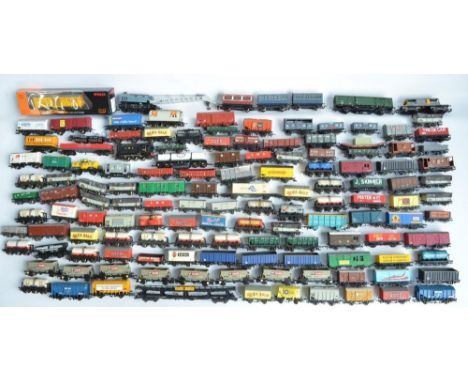 Extensive collection of mostly OO gauge previously run goods wagons, various manufacturers to include Hornby, Bachmann, Wrenn