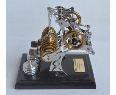 Bohm Stirling Technik Type HB32 Heissluftmachine  2 cylinder 'Twin Tattoo' hot air stationary engine on dark wood plinth with