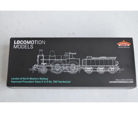 Bachmann OO gauge 35-160NRM (National Railway Museum exclusive) LNWR lined black Improved Precedent Class 2-4-0 790 'Hardwick