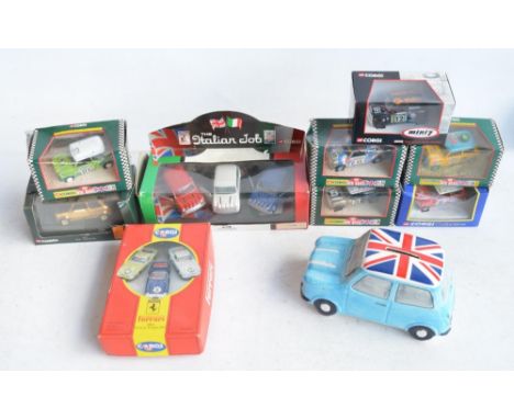Collection of diecast Mini Cooper models from Corgi to include 05506 The Italian Job 3 Mini set, 04501 40th anniversary gold 