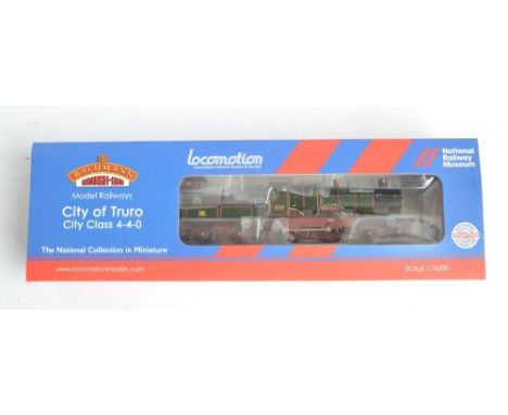 Bachmann OO gauge 31-725NRMB (National Railway Museum exclusive) GWR (monogram) City Class 4-4-0 3440 'City Of Truro' electri