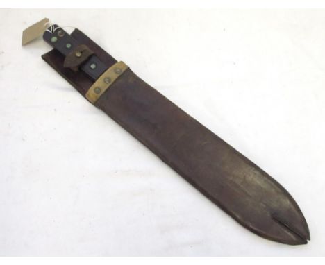 British military issue machete stamped Martindale Birmingham to blade and with British military broad arrow dated 1964. In go