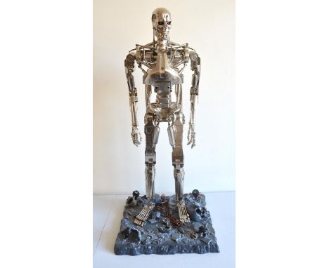 Hachette Partworks built 1/2 scale T-800 Terminator endoskeleton model with 4 binders of associated magazines 1-120, with gun