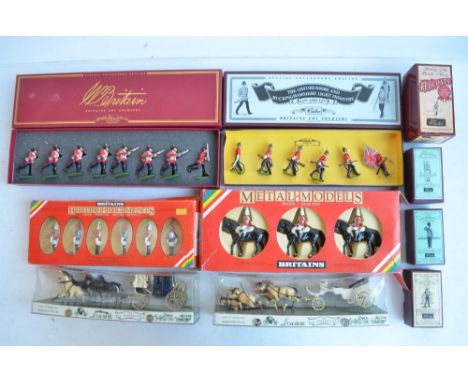 Collection of W Britain's painted metal British Army figures and figure sets to include 00131 Durham Light Infantry, 8890 The