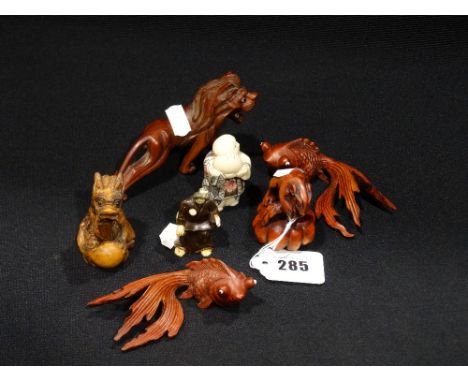 Five Carved Oriental Wooden Netsuke`s Together With Two Resin Netsuke`s (7)