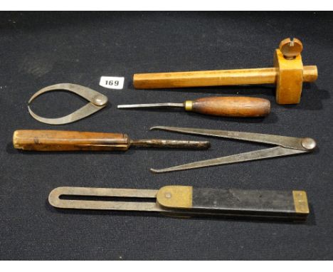 A Parcel Of Mixed Vintage Carpentry Tools