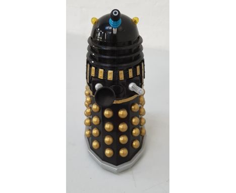 DOCTOR WHO MODEL DALEKby Product Enterprise Ltd, with push button voice activation, 17cm high 