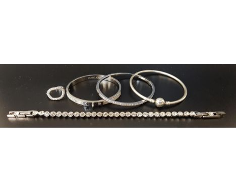 SELECTION OF FASHION JEWELLERYcomprising a Pandora Moments silver charm bangle; a Swarovski bracelet, bangle and ring; and a 
