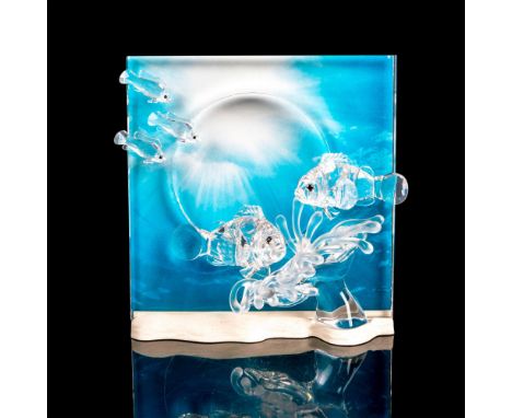 Part of the Wonders of The Sea Trilogy. Clear tropical fishes swimming through a frosted coral reef. Swarovski etched backsta