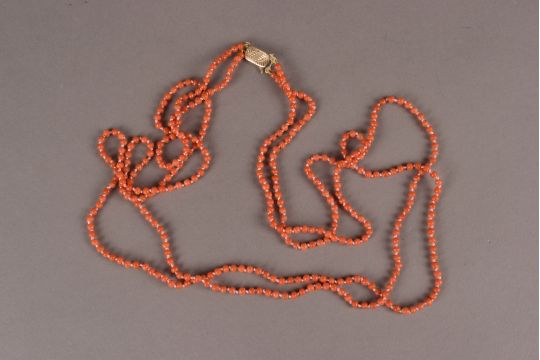 small coral necklace designs