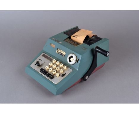 A vintage 1930s Corona Portable S/N H-5A-1290 adding machine, produced by L.C. Smith & Corona Typewriters in a gilt lettered 