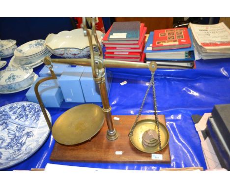Vintage brass beam scales with weights