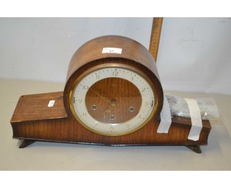 Early 20th century oak cased mantel clock
