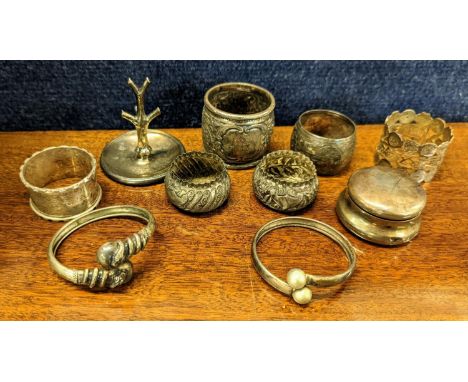 Mixed silver to include napkin rings, pot and a silver lid, together with Chinese white metal napkin ring and two white metal