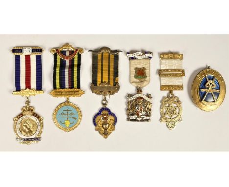 A silver gilt and enamel RAOB Queen Elizabeth II Silver Jubilee jewel and five other Masonic and ROAB jewels, 160gm 