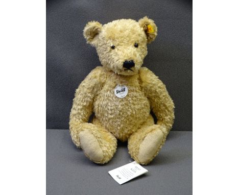 MODERN STEIFF TEDDY BEAR - Elmar