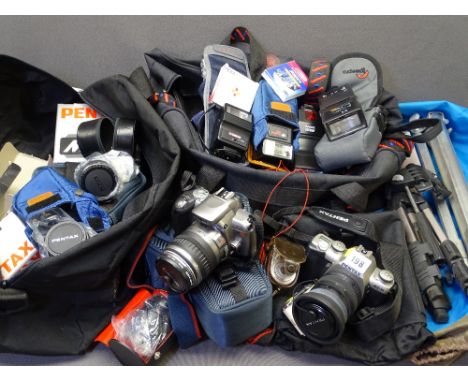 PHOTOGRAPHIC EQUIPMENT - Pentax MZ-M Camera, Cannon EOS 300X, Vivitar Lens, Kiron Lens, flashes and other associated equipmen