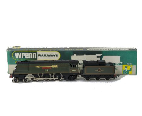 Wrenn 00 Gauge W2266/A Golden Arrow BR green ‘City of Wells’ with instructions and rings, in original box stamped Packer No 2