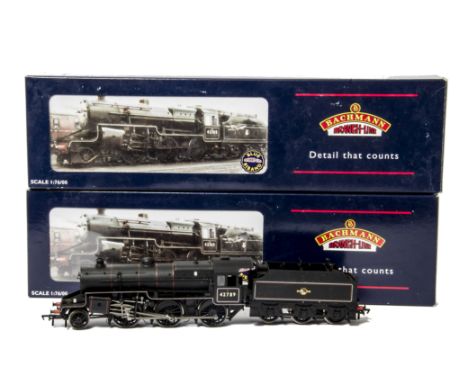 Bachmann 00 Gauge Crab Class 2-6-0 Locomotives and Tenders, three 32-177 42789 lined black late crest with coal rail riveted 
