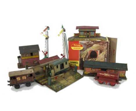 Hornby 0 Gauge Trains and Accessories, with an incomplete red M1 locomotive, bogie LMS cattle wagon and NE crane wagon, singl
