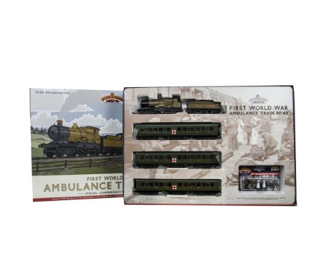 Bachmann 00 Gauge First World War Ambulance Train Set, comprising GWR ‘City of Birmingham’ three Ambulance Coaches and set of