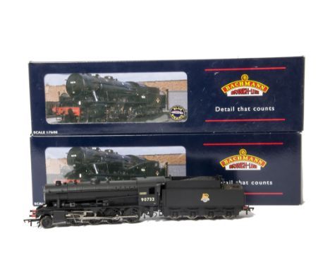 Bachmann 00 Gauge WD Austerity Class 2-8-0 Locomotives and Tenders, 32-251 with incorrect 90274, 32-252 90445 and 32-257A 907