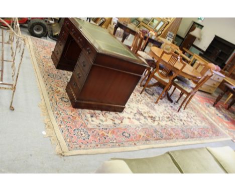 Oriental carpet