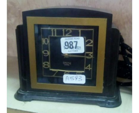 SMITH'S BAKELITE ELECTRIC MANTLE CLOCK