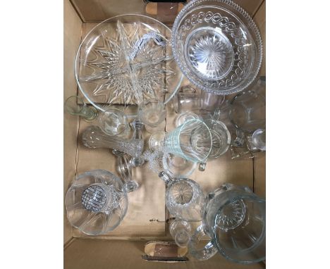 4 CARTONS OF MIXED GLASSWARE INCL; AN OIL LAMP WITH GLASS RESERVOIR 