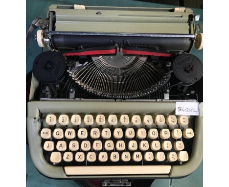 VINTAGE PORTABLE TYPEWRITER BY TYPEWRITER WORKS BULGARIA