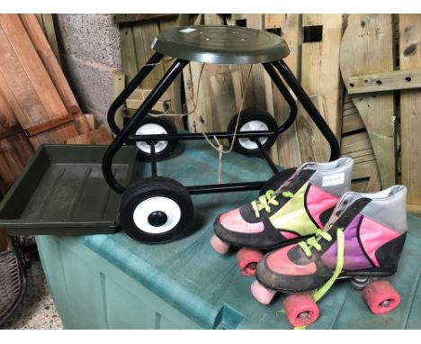 BLACK &amp; GREEN 4 WHEELED ROLLER SEAT WITH PLASTIC TRAY &amp; PAIR OF ROLLER BOOTS