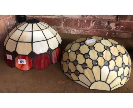 2 LEADED TIFFANY STYLE GLASS LAMP SHADE FOR HANGING &amp; WALL FITTING