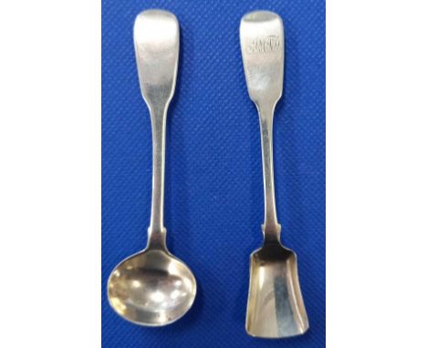 SILVER SALT SHOVEL DUBLIN QVC 1855 BY JOHN SMYTH OF SMITH. 9g.  SILVER SALT SPOON DUBLIN GEORGE IV 1828 BY P. MOORE