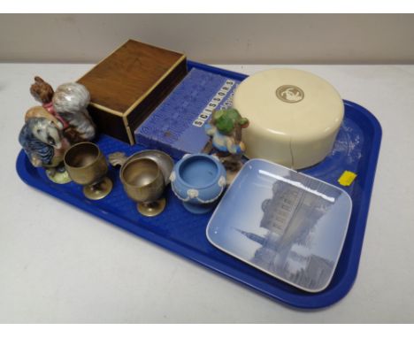 A tray of miscellany to include boxed Wedgwood Jasperware pin dish, 19th century trinket box containing scissors etc, two Bes