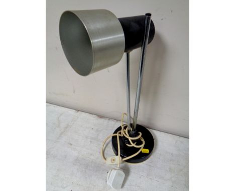 A 20th century Italian angle poise table lamp. 