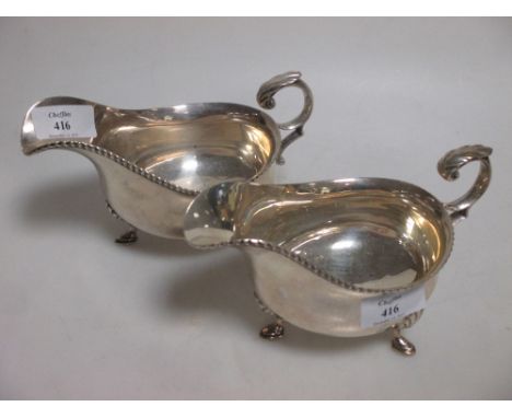 A pair of silver sauce boats by Harrison Brothers and Howson, Sheffield 1926, 9.7oz100  