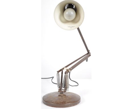 Herbert Terry &amp; Sons - Anglepoise - Model 75 - An original retro vintage mid 20th Century work factory desk / table lamp 