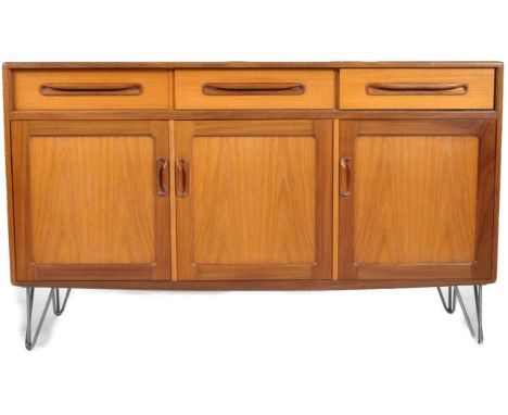 Victor B. Wilkins for G-Plan - Fresco Range - A retro vintage mid 20th Century 1960s teak wood sideboard credenza having a ru