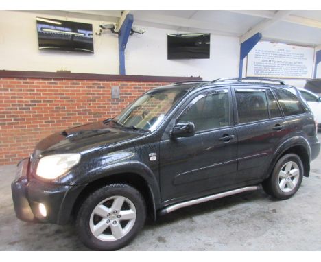 Make &amp; Model: Toyota Rav4 XT-R D-4DDate of Reg: YM55 UDNColour: Blackcc: 1995MoT: 25-10-2021Fuel Type: DIESELMileage: 113