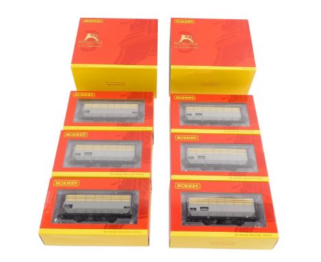 Hornby OO gauge rolling stock three wagon sets, R6783 BR XLMS coke hopper wagons three pack. (2)