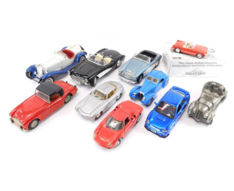 Burago, Maisto and other die cast vehicles, to include a Mercedes 300SL, Ferrari 250LM, Bugatti Atlantic 1936, Burago Alfa Ro