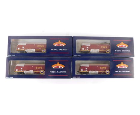 Bachmann Branchline OO gauge rolling stock, 37-852 104 tonne GW HTA coal hopper wagons, EWS, boxed. (4)