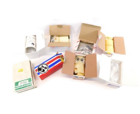 Model car kits, to include Ferrari 250 Testa Rossa, Lancia Ferrari D50 Siracusa, etc. (1 tray) 