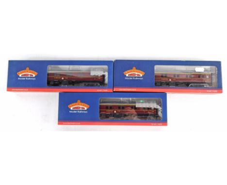 Bachmann Branchline OO gauge coaches, 39-500 BR mark I SLF coach, sleeping car first in maroon, boxed. (3)