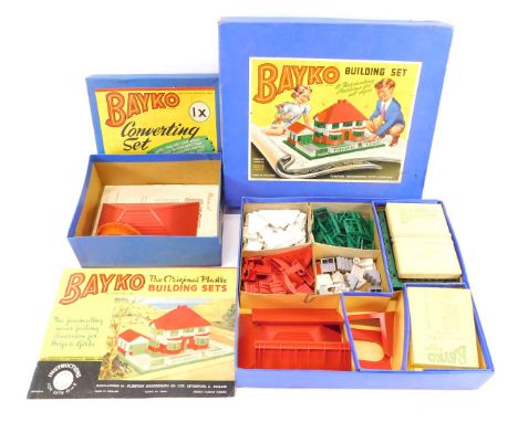 A Bayko No 1 building set, together with a Bayko converting set. (2)