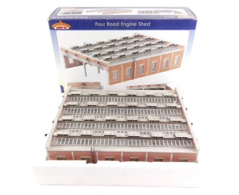 A Bachmann Branchline Scenecraft Four Road Engine Shed.