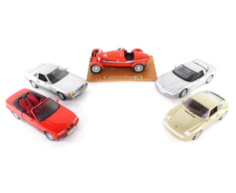 Burago and other die cast cars, 1:18 scale, comprising Alfa Romeo 8c2300M (1931), Chevrolet Corvette CS, Porsche Carrera 911,