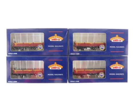 Bachmann Branchline OO gauge rolling stock, 83-040 31 tonne OBA open wagons, EWS, boxed. (4)