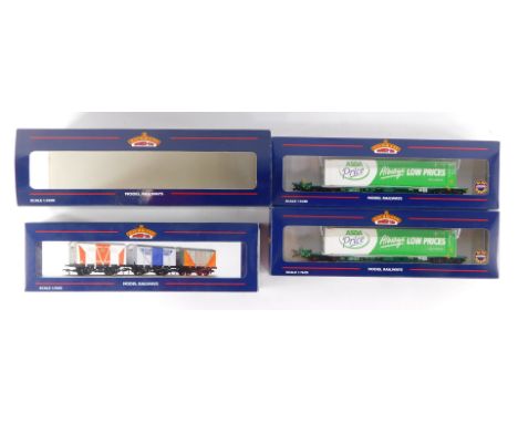 Bachmann Branchline OO gauge rolling stock, comprising 38-160K anniversary vent van triple pack and 37-303 inter model bogie 