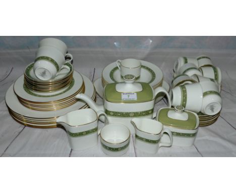 A Royal Doulton "Rondelay” part dinner and tea service, H5004, 30 pieces approx